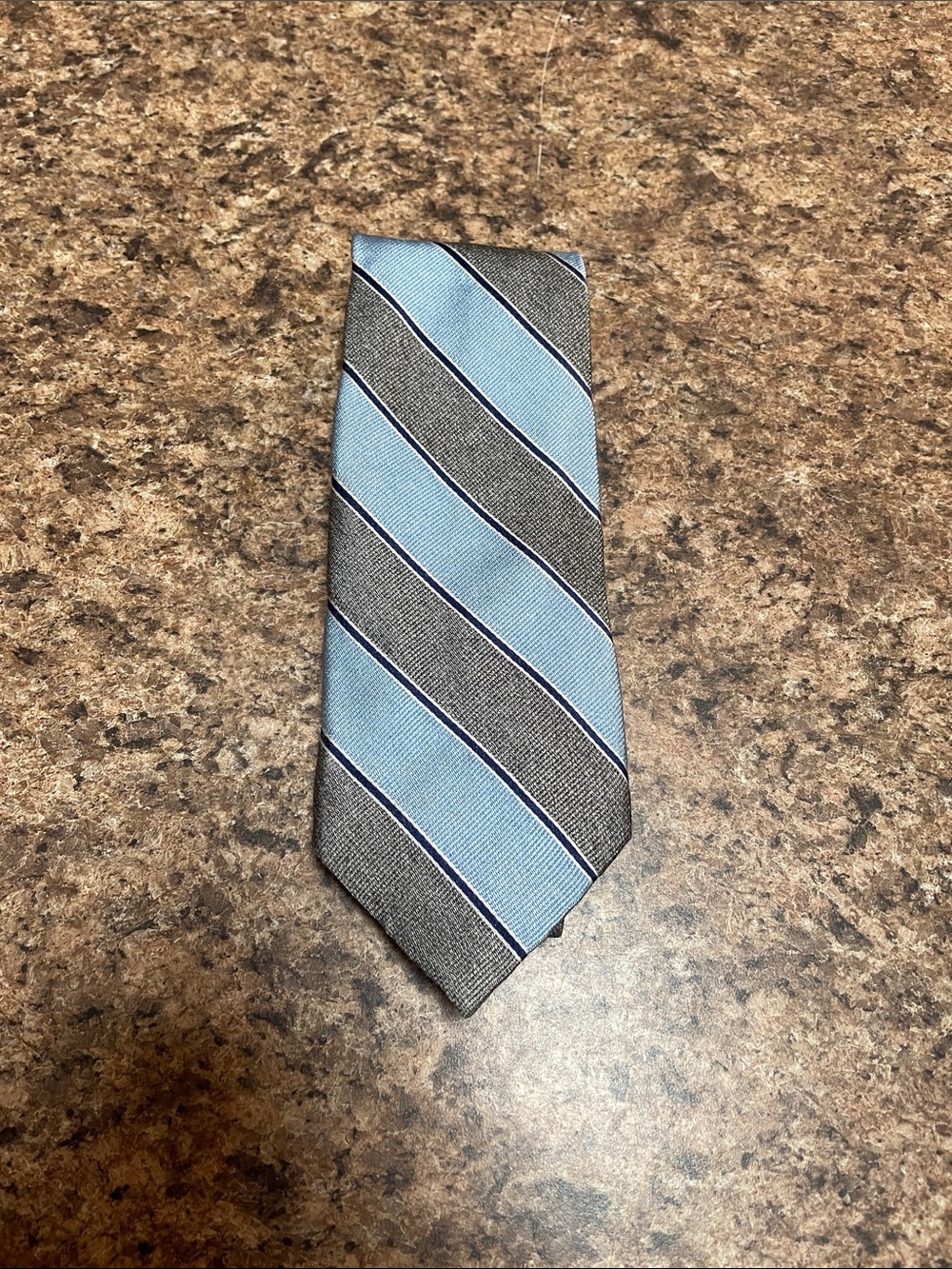 Classic VIV Hand Made In Italy 100% Silk Blue/Gray Stripped “Repp Tie”